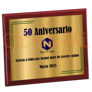 Placa personalizada con encuadres acabado en oro
