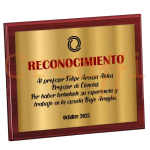 Placa personalizada reconomiento acabado en oro