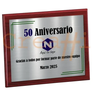 Placa personalizada con encuadres acabado en plata